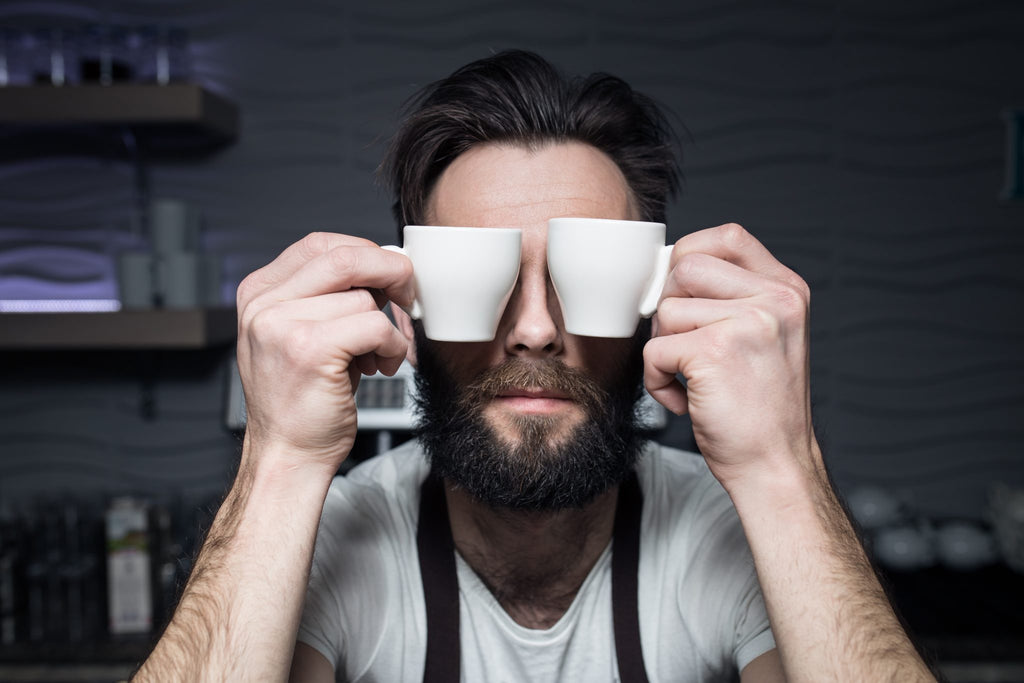 Ο καφές προστατεύει τα μάτια μας: μάθετε πώς